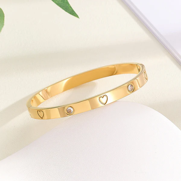 Gold Plated Anti Tarnish Stainless Steel Heart Spark Bangle
