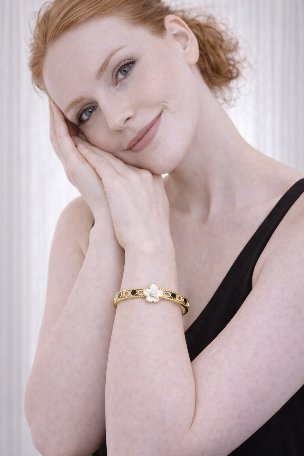 Gold Plated Anti Tarnish Stainless Steel Royal Clover Bangle